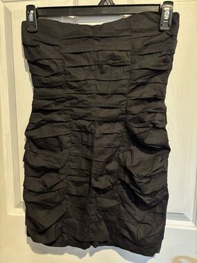 paper doll Black Strapless Ruched Cocktail Dress